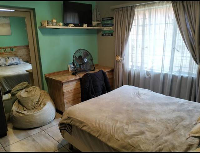 3 BEDROOM HOUSE FOR SALE IN PRIMROSE